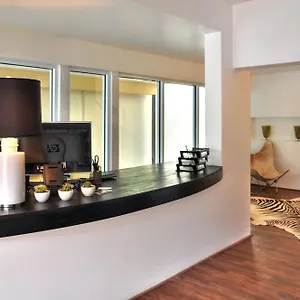 3* Hotell Casa Condado & Residences